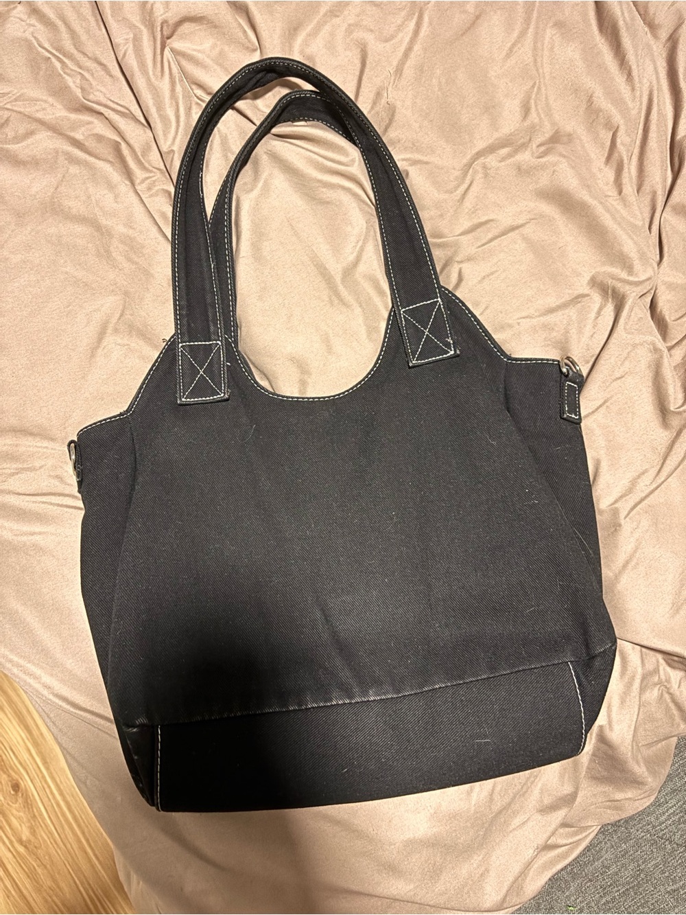 TRUE RELIGION TOTE BAG - Picture 3 of 5